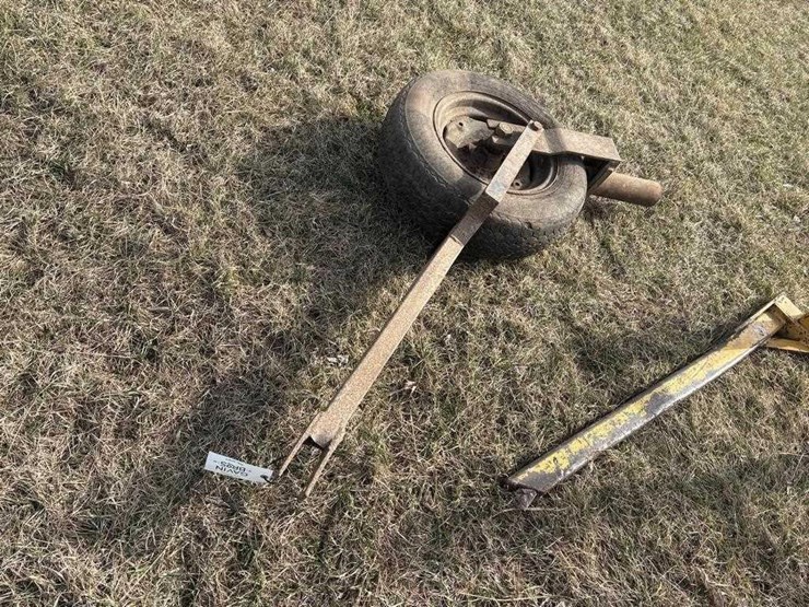 swivel-wheel-off-feeder-wagon-image-1