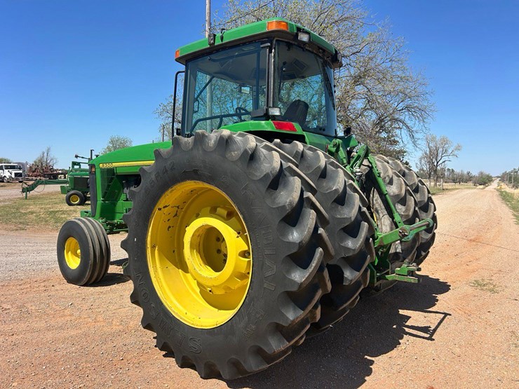 1996-john-deere-8300-image-29