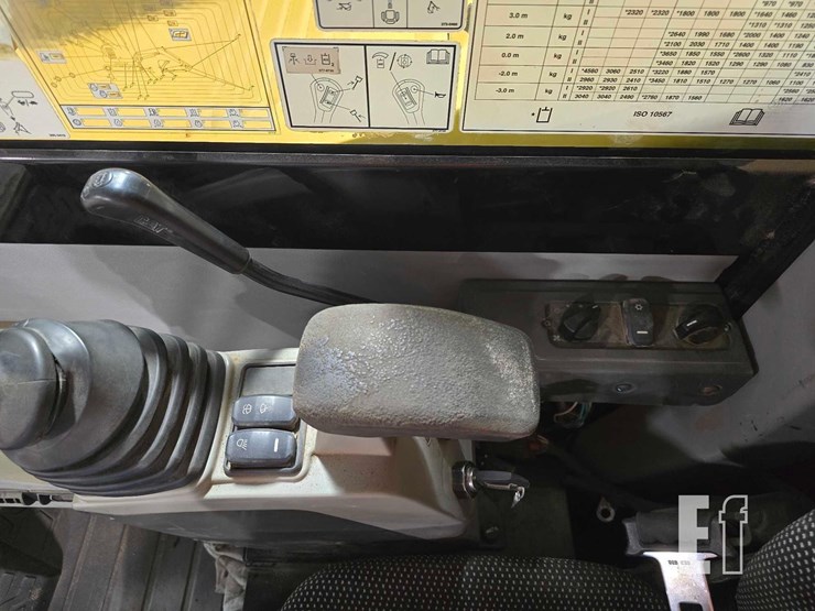 2016-caterpillar-308e2-cr-image-19