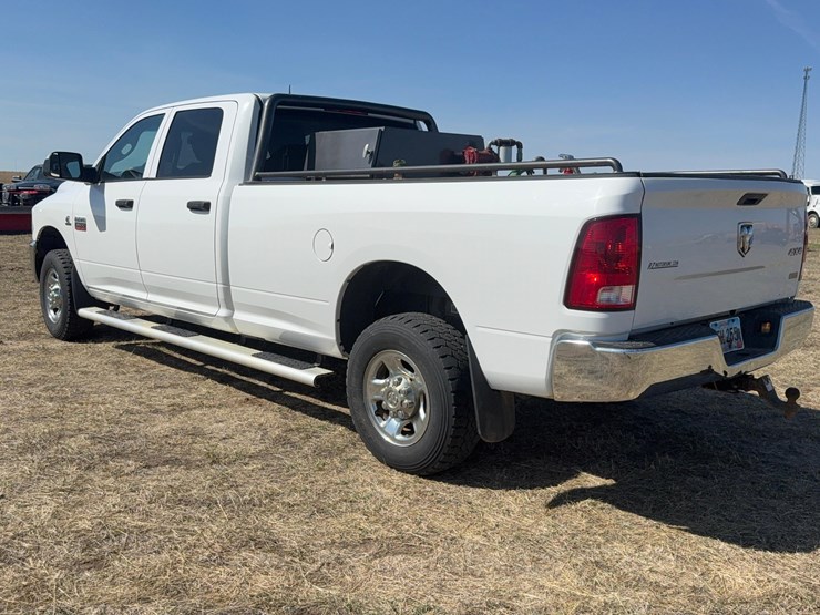 2012-ram-3500-hd-image-19