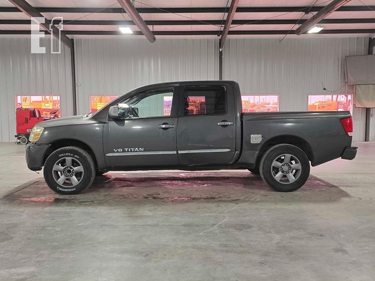 2006-nissan-titan-image-5