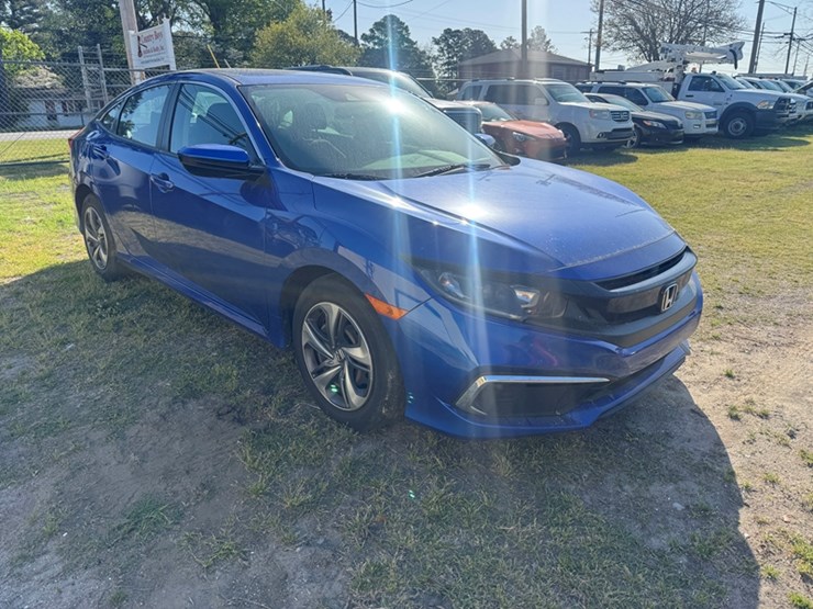2020-honda-civic-lx-sedan-4-door-54,878-miles-showing---2hgfc2f66lh602430-image-2