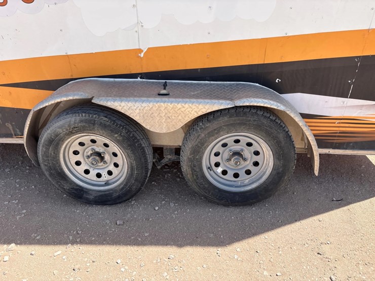 2023-grandview-trailers-14’-x-7’-t/a-bumper-pull-doghouse-trailer-image-5