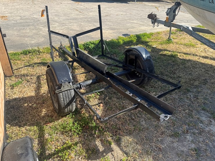 homemade-lawn-trailer-no-title-image-4