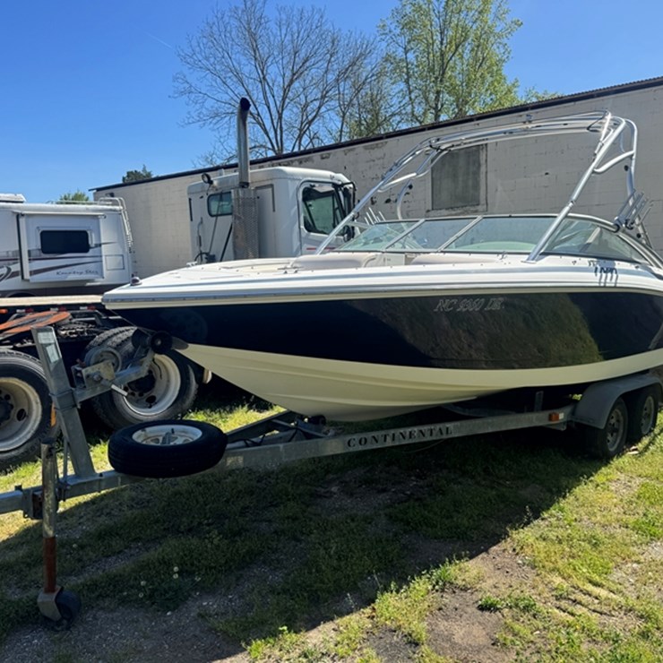 2002 COBALT 206 BOWRIDER, 302 I/O 302 I/O WITH LESS THAN 50 HOURS (ED'S MARINE) WITH TRAILER.