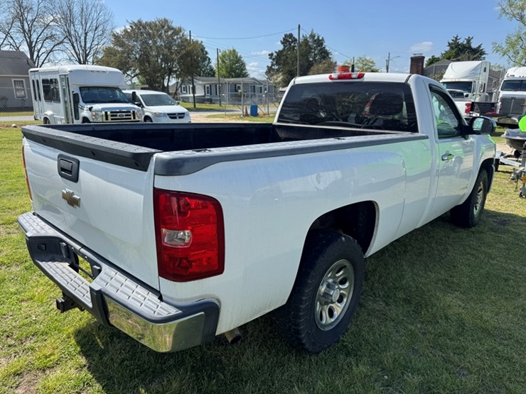 2008-chevrolet-silverado-1500-image-3