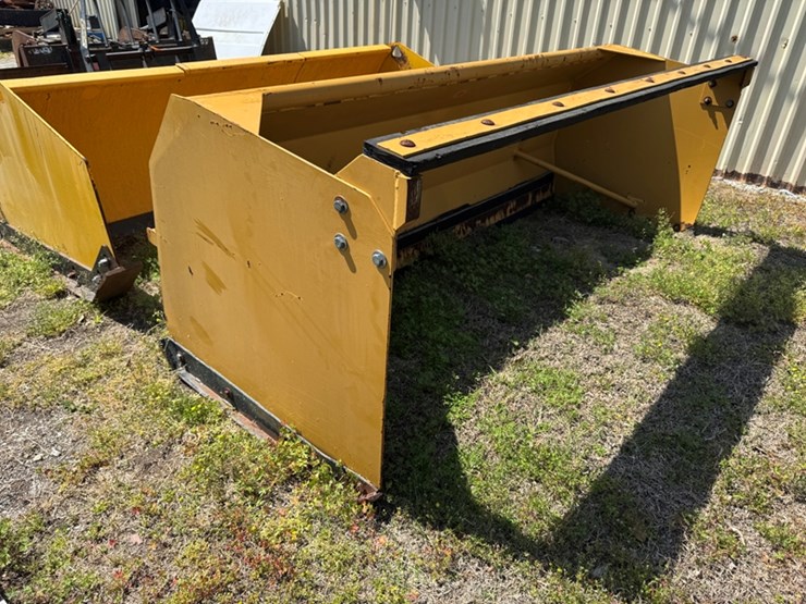 8'-front-push-blade-image-2