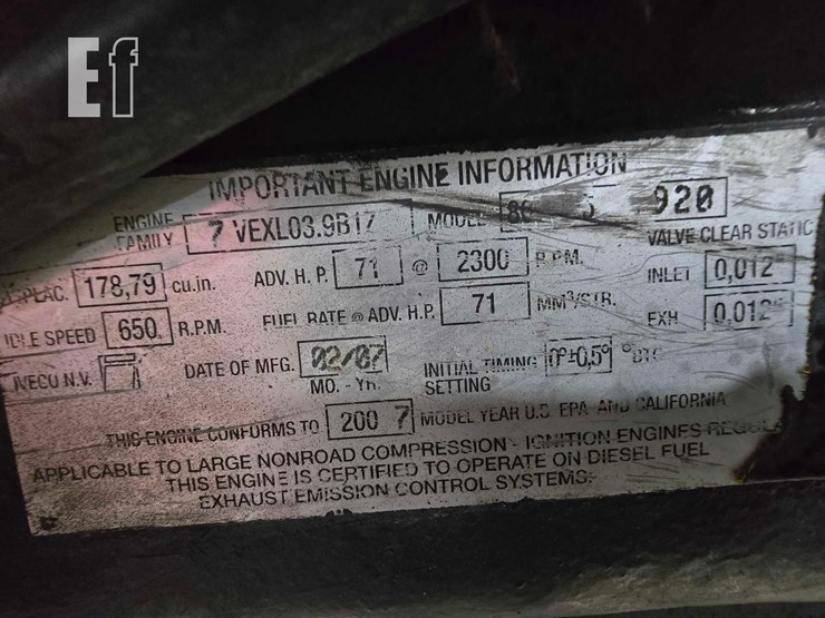 new-holland-tn75a-image-24