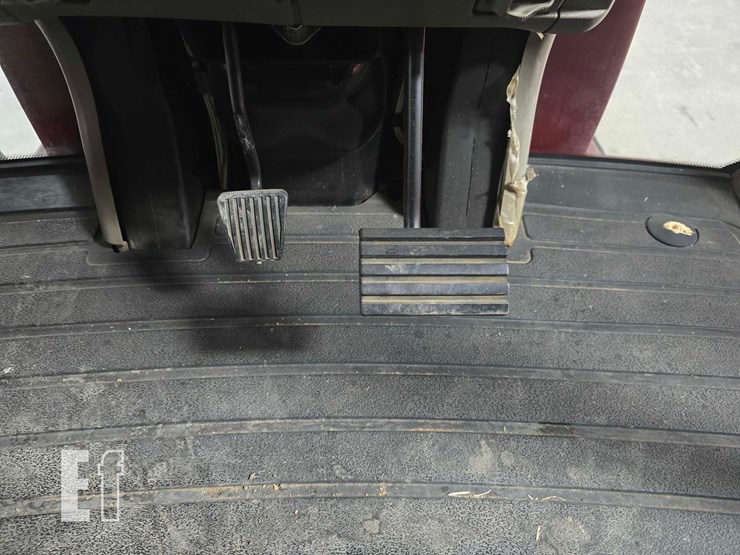 case-ih-patriot-3330-image-17