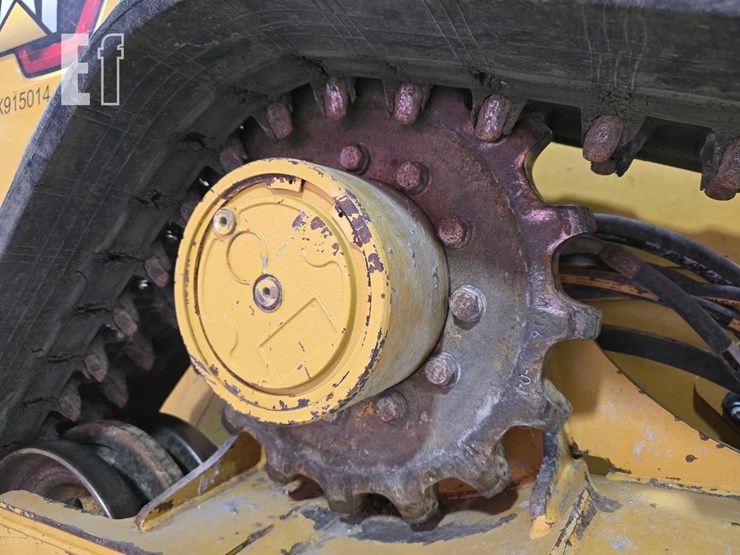 2023-caterpillar-289d3-image-34