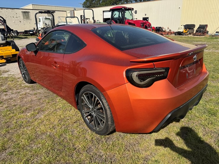 2014-scion-fr-s-monogram-series-2-door-coupe-2.0l-4-cylinder,-6-speed-manual-181,365-miles-showing---image-5