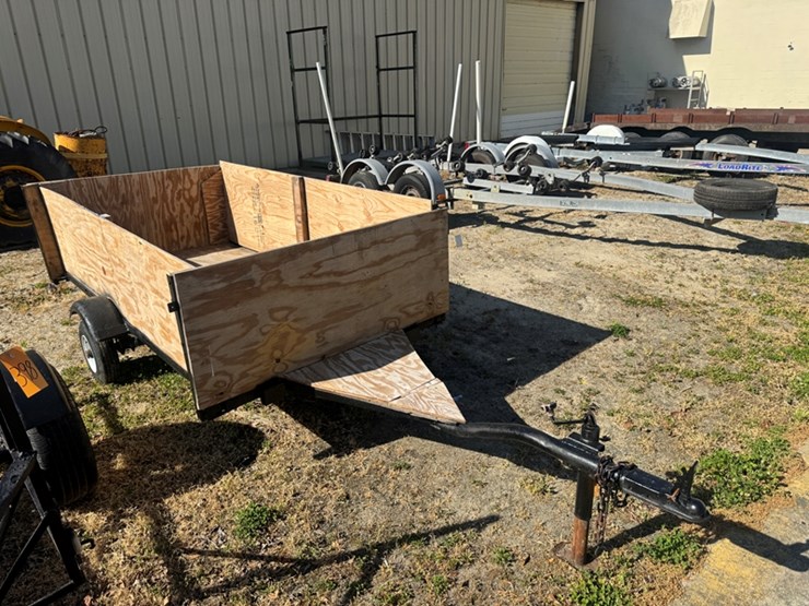 homemade-lawn-trailer-no-title-image-2