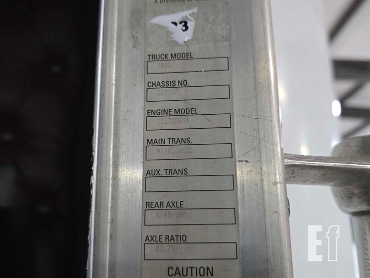 2003-kenworth-t800-image-28