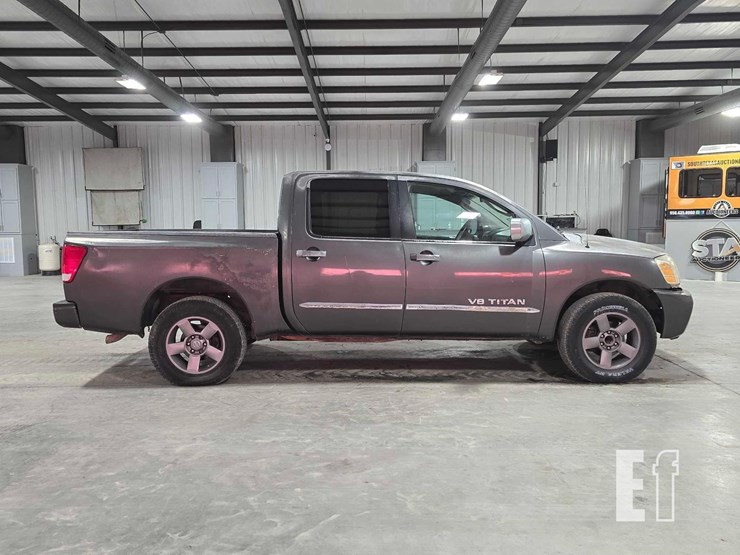 2006-nissan-titan-image-6