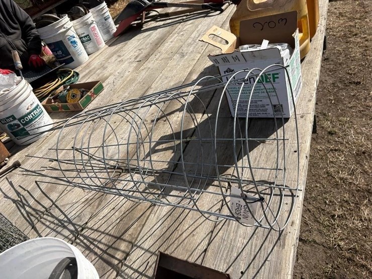 tomato-cages-image-2