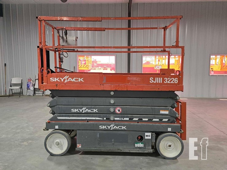 2018-skyjack-sjiii3226-image-5