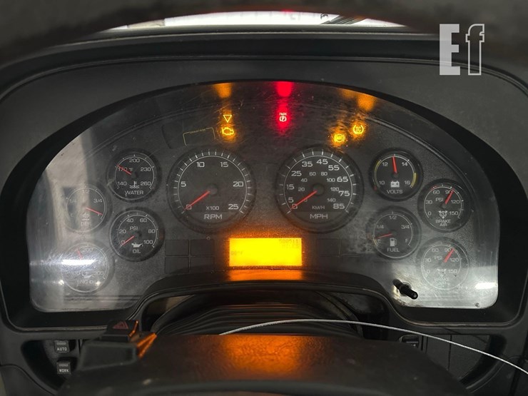 2017-international-prostar-image-17