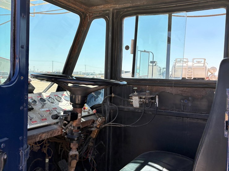 caterpillar-c15-image-11