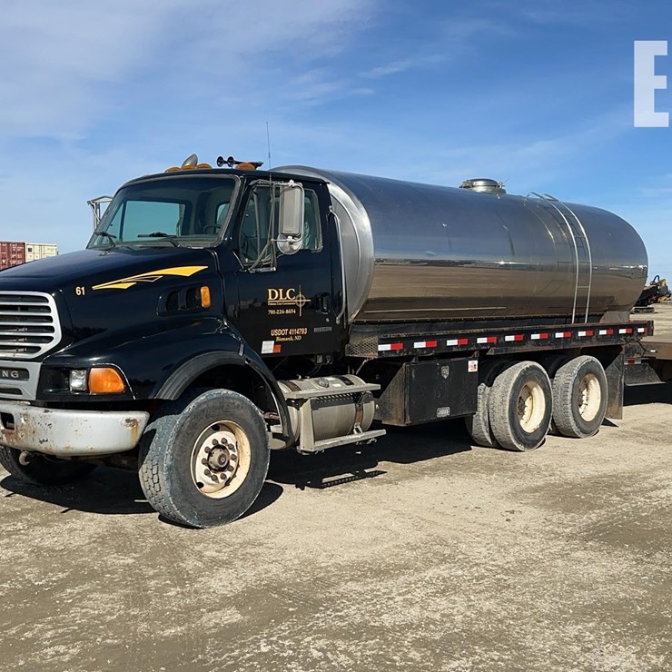 2005 STERLING LT9500