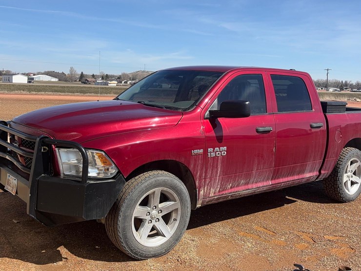 2014-dodge-1500-image-1