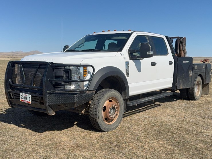 2019-ford-f550-image-1