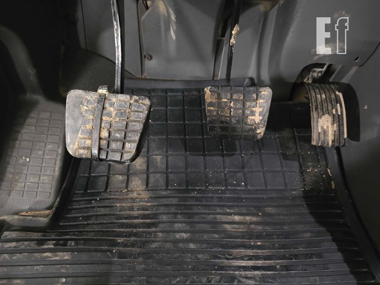 2017-international-prostar-image-13