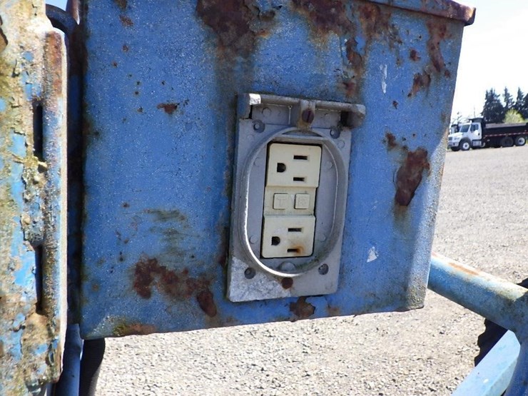 1995-genie-z-45/22-articulating-boom-lift-image-20