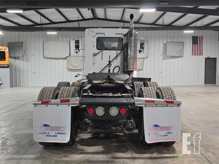 2008-kenworth-t800-image-8