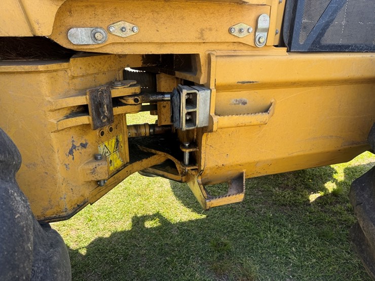 2020-tigercat-720-image-11