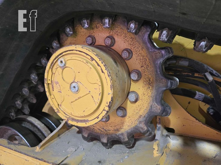 2022-caterpillar-289d3-image-33