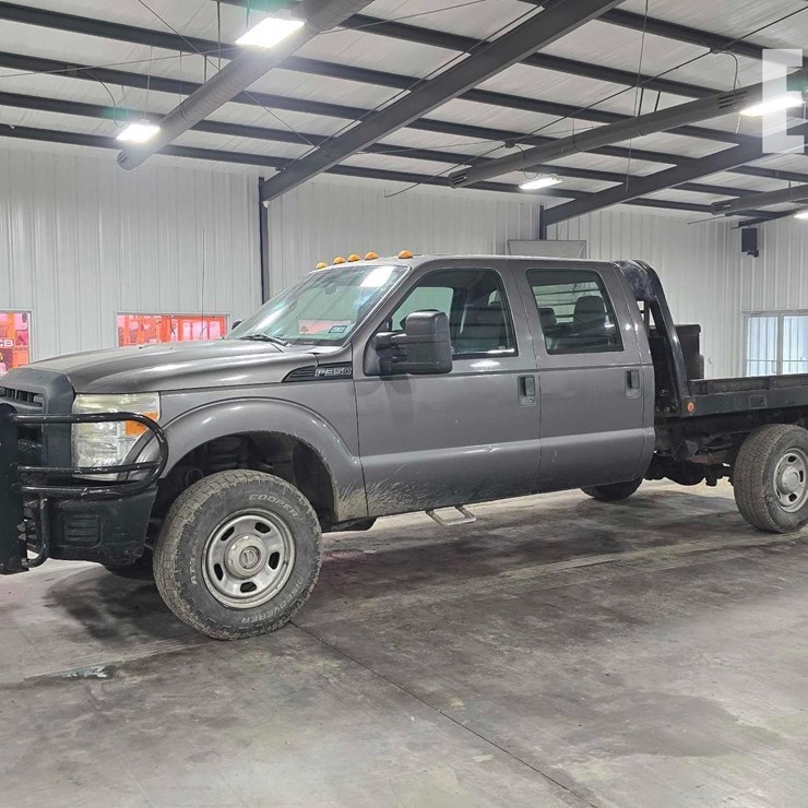 2012 FORD F350
