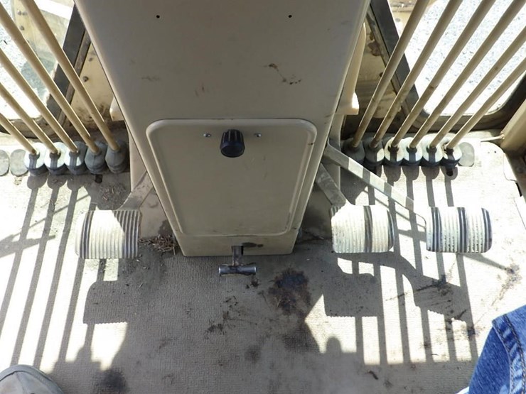 caterpillar-140h-image-78