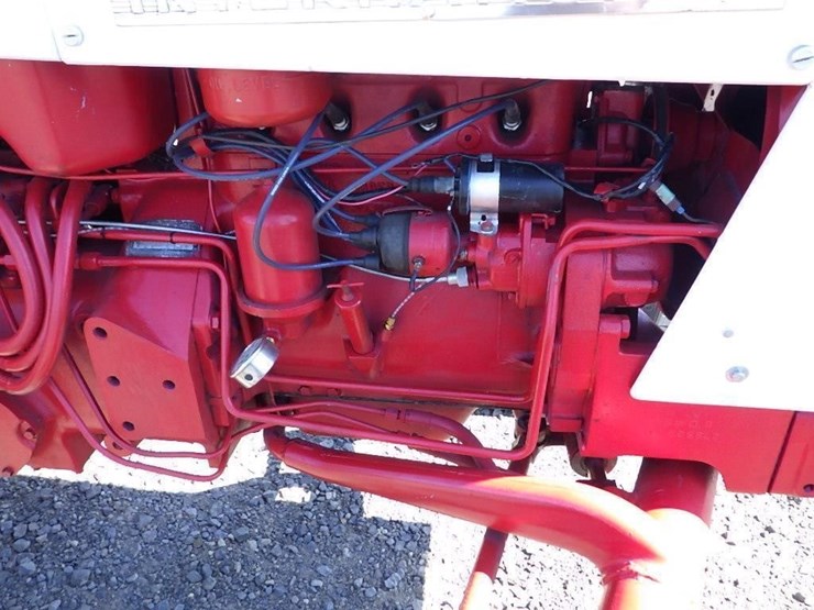 international-tractor-image-14