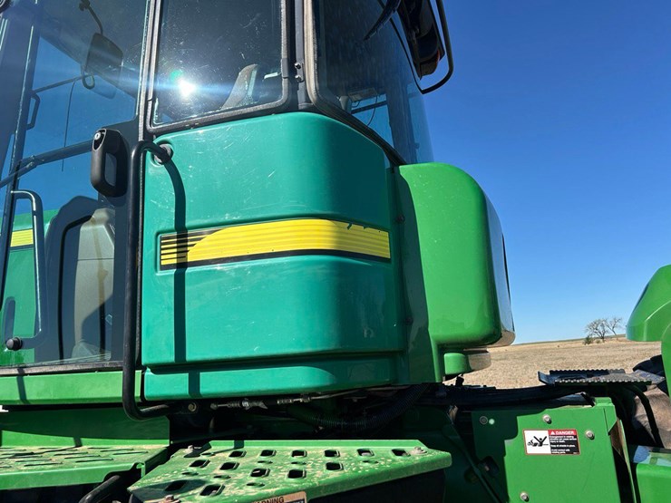 2011-john-deere-9230-image-11