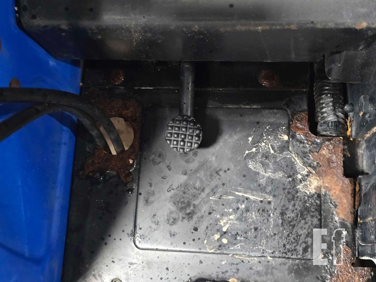 new-holland-tn75a-image-20