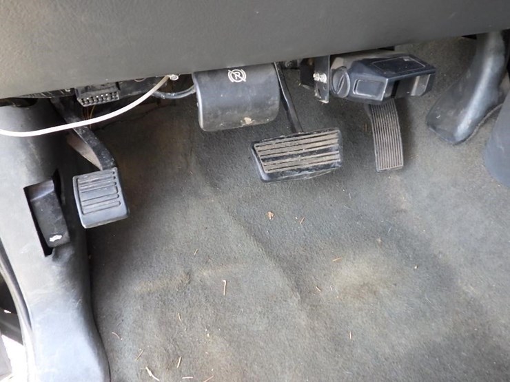 2007-gmc-sierra-2500hd-image-30