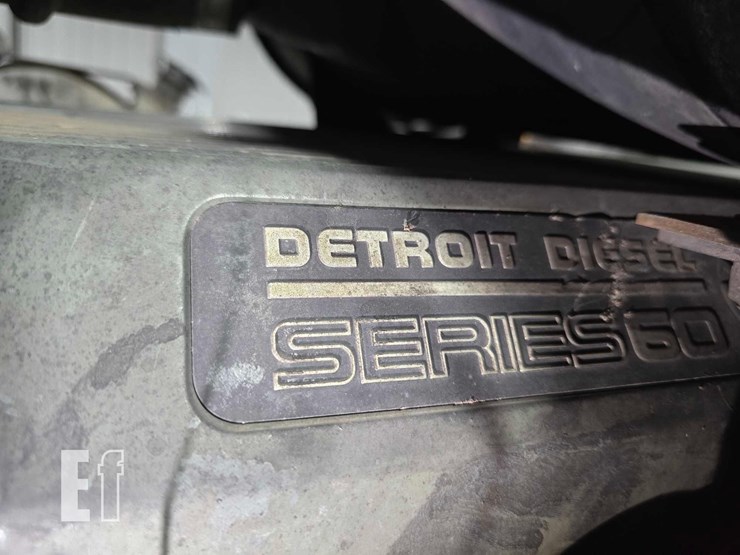 2003-kenworth-t800-image-18