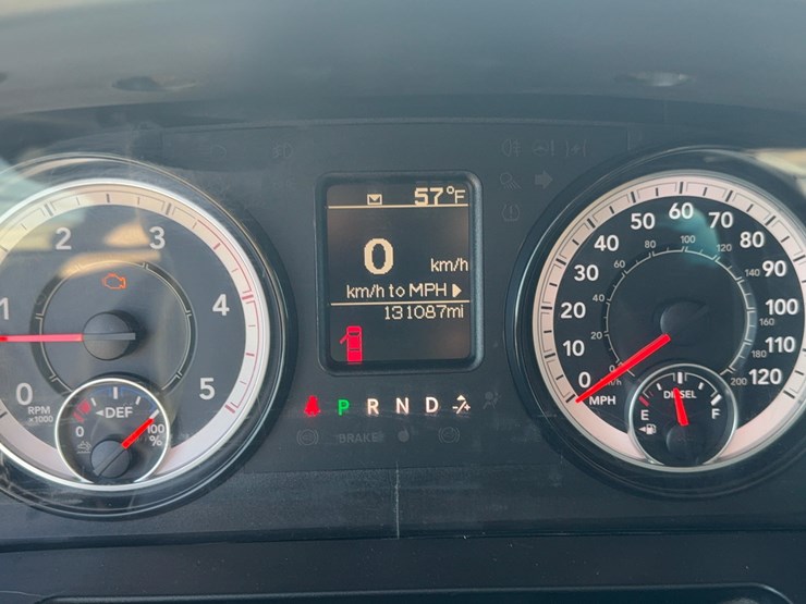 2017-ram-3500-hd-image-15