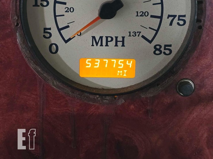 2004-international-paystar-5900-image-13