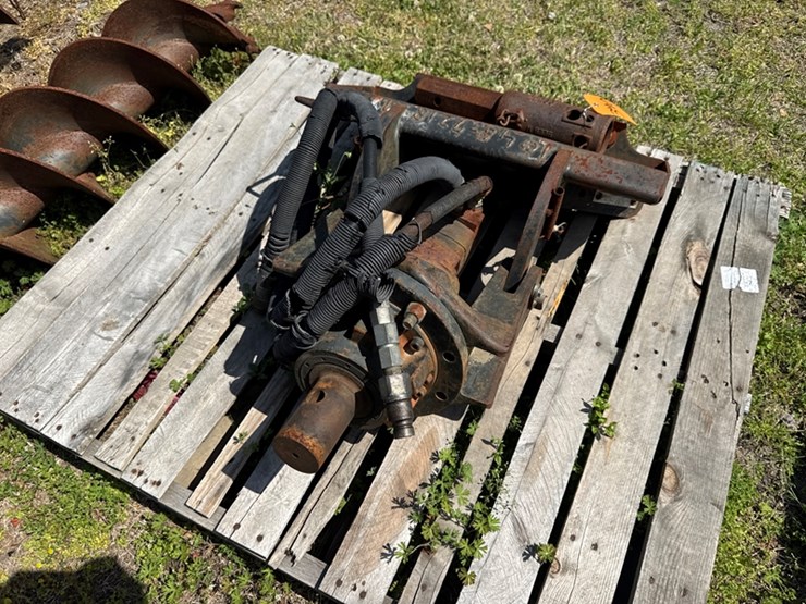 toro-hydraulic-auger-image-2