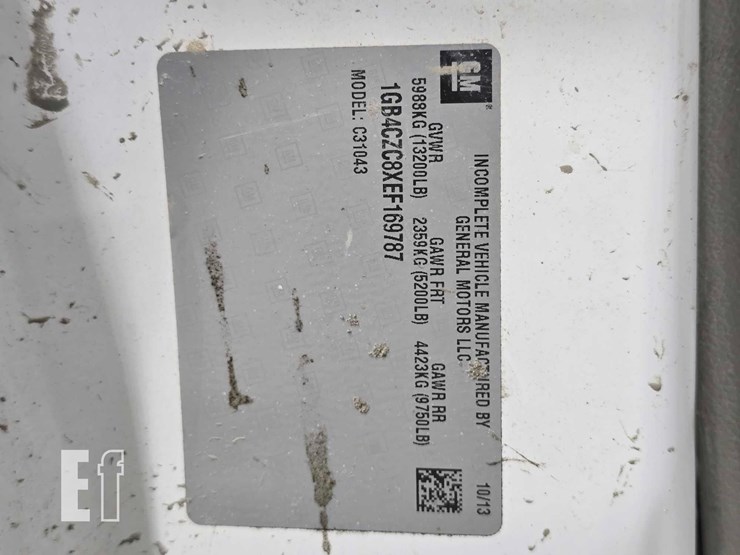 2014-chevrolet-silverado-3500hd-image-21