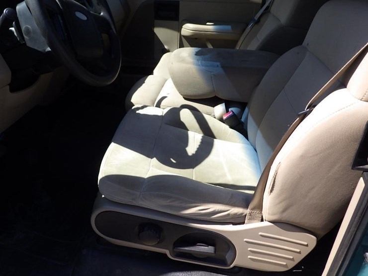 2005-ford-f150-image-23