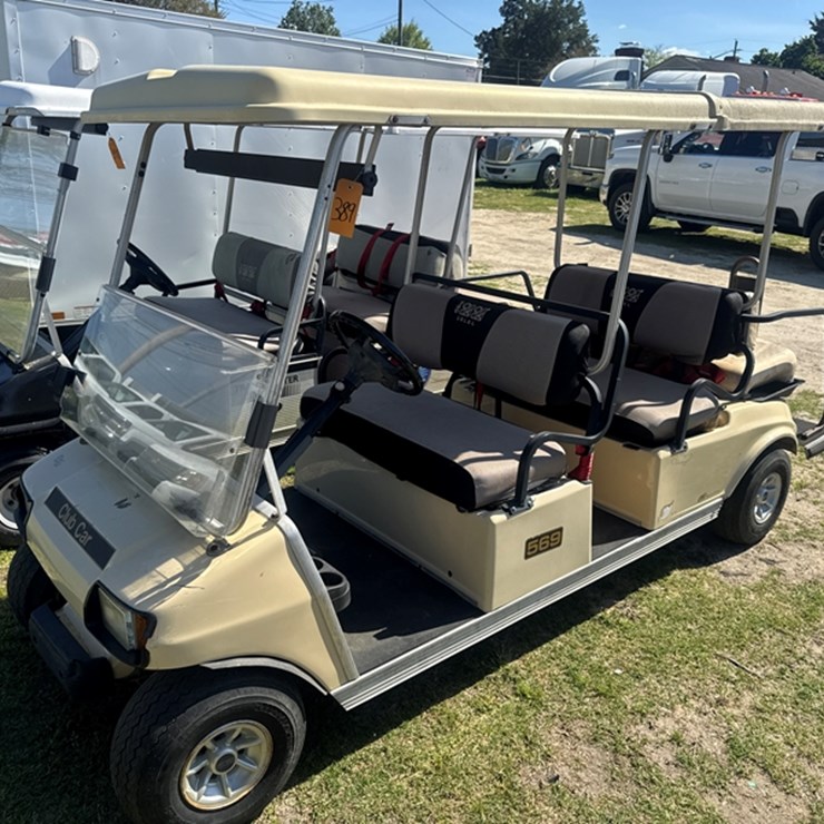 CLUB CAR TRANSPORTER 6-SEATER GOLF CART CHARGER INCLUDED