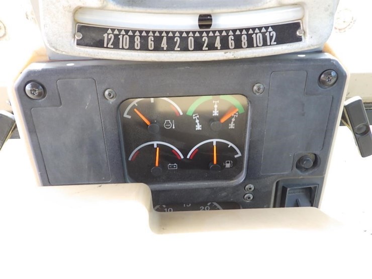 caterpillar-140h-image-66