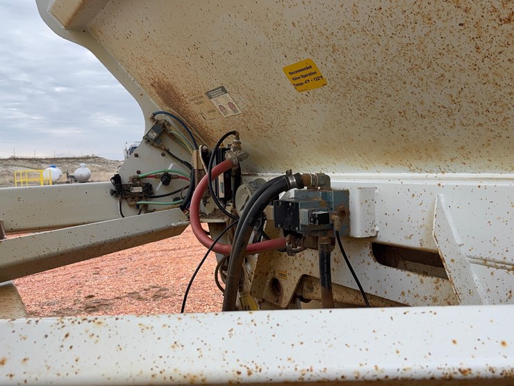 2016-crosscountry-tl-420-bcl-trailer-image-16