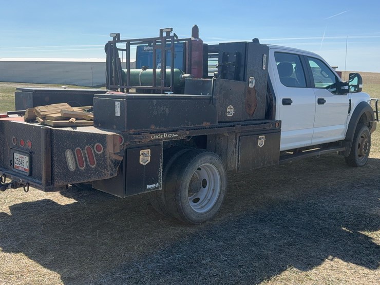 2019-ford-f450-image-4
