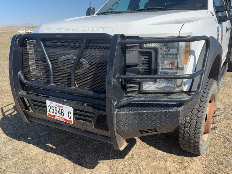 2019-ford-f550-image-10