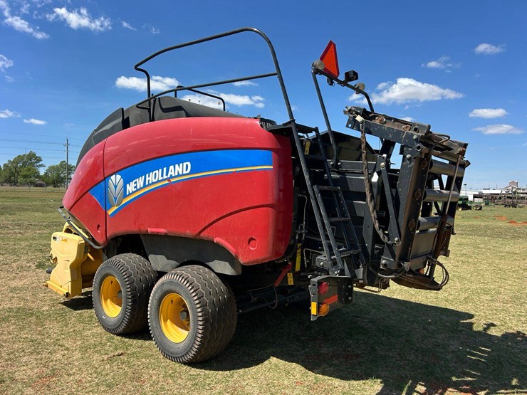 2014-new-holland-big-baler-340-image-3
