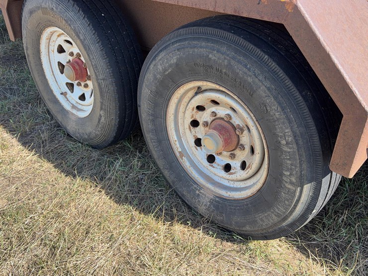 2002-meyer-tilt-deck-trailer-image-8