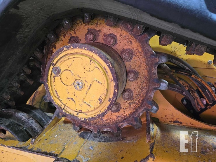 2022-caterpillar-289d3-image-35